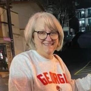 Meet your Posher, Debbie